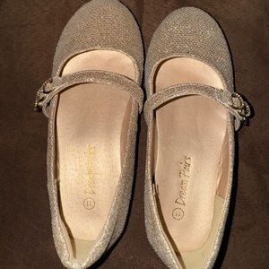 Girls dress shoes